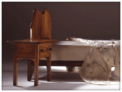 Night stand with drawer