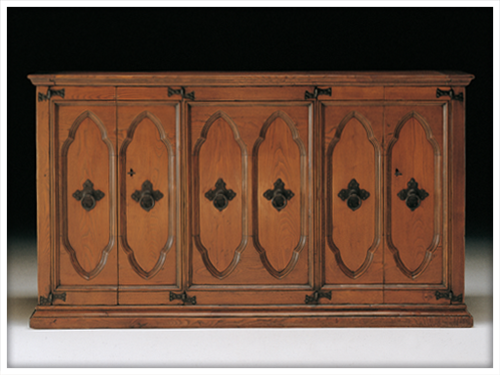 sideboard